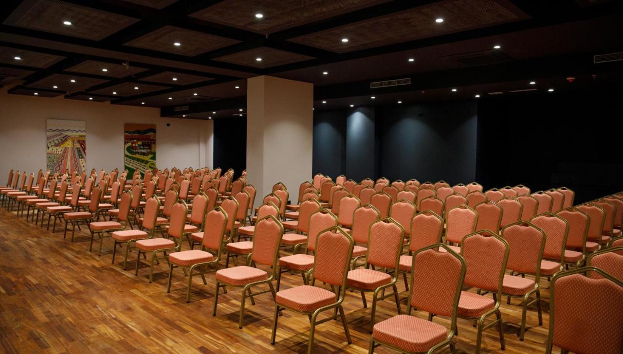 Arka Art Hotel Kashar Екстер'єр фото Auditorium