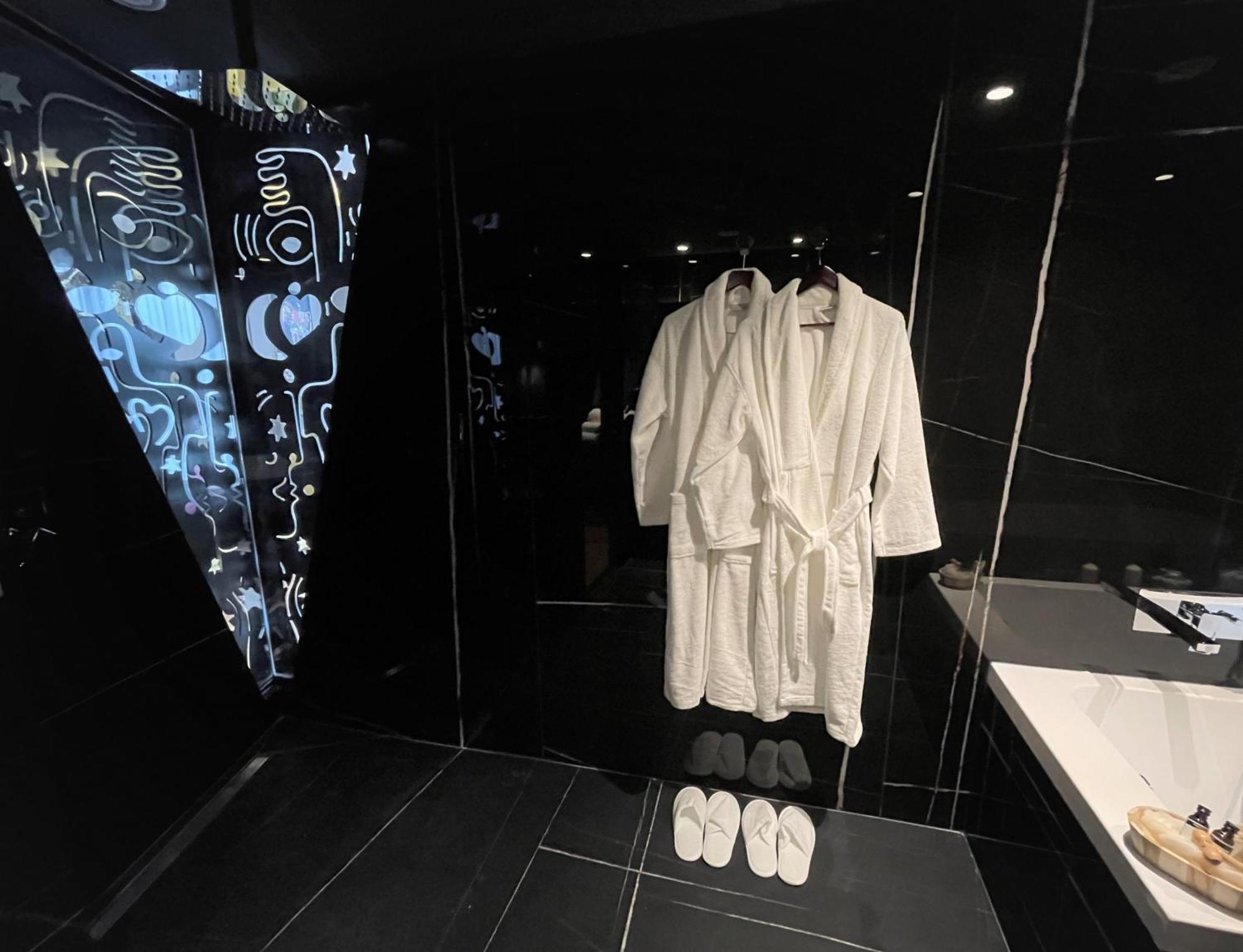 Arka Art Hotel Kashar Екстер'єр фото Bathroom