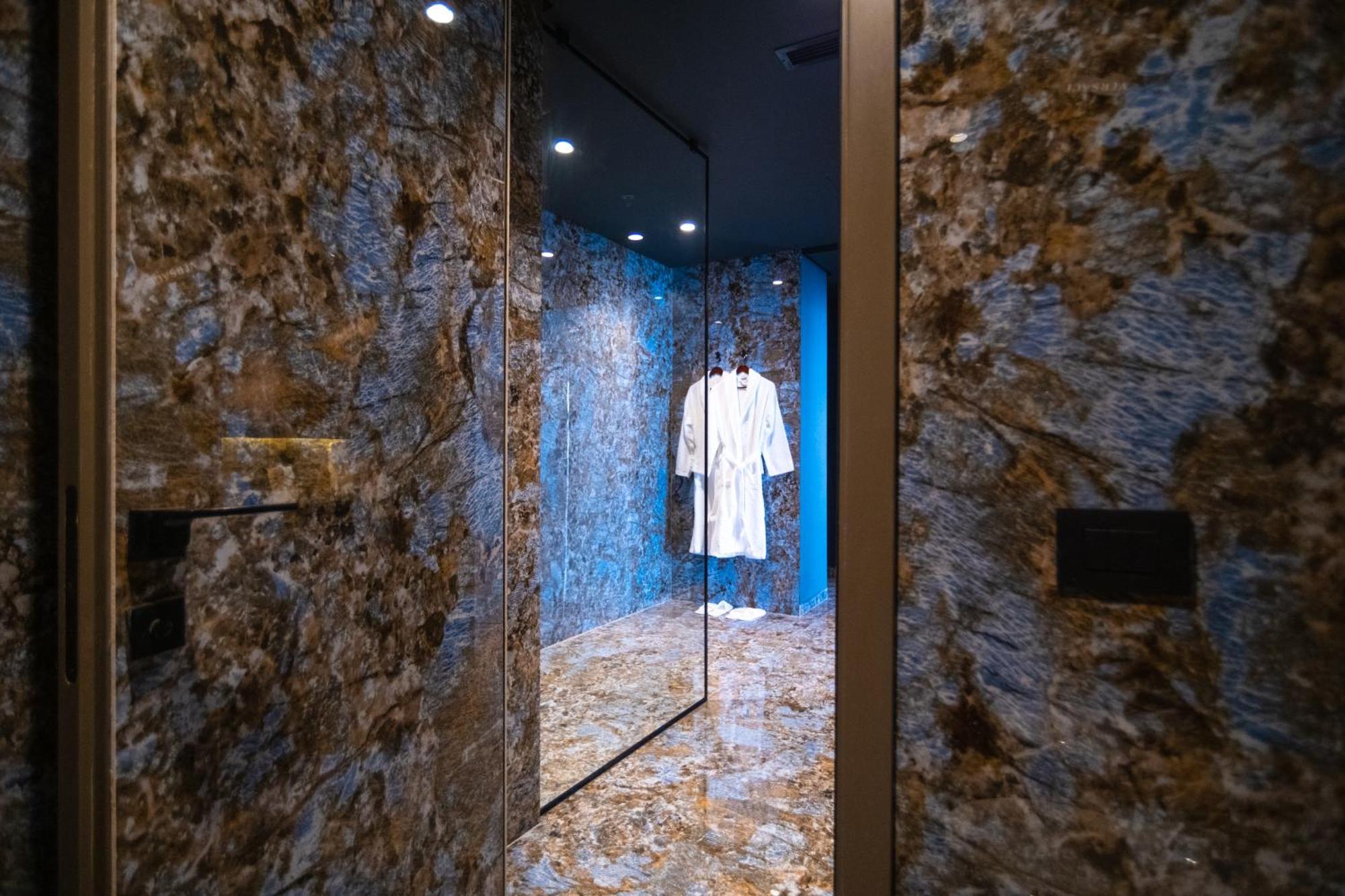 Arka Art Hotel Kashar Екстер'єр фото Bathroom