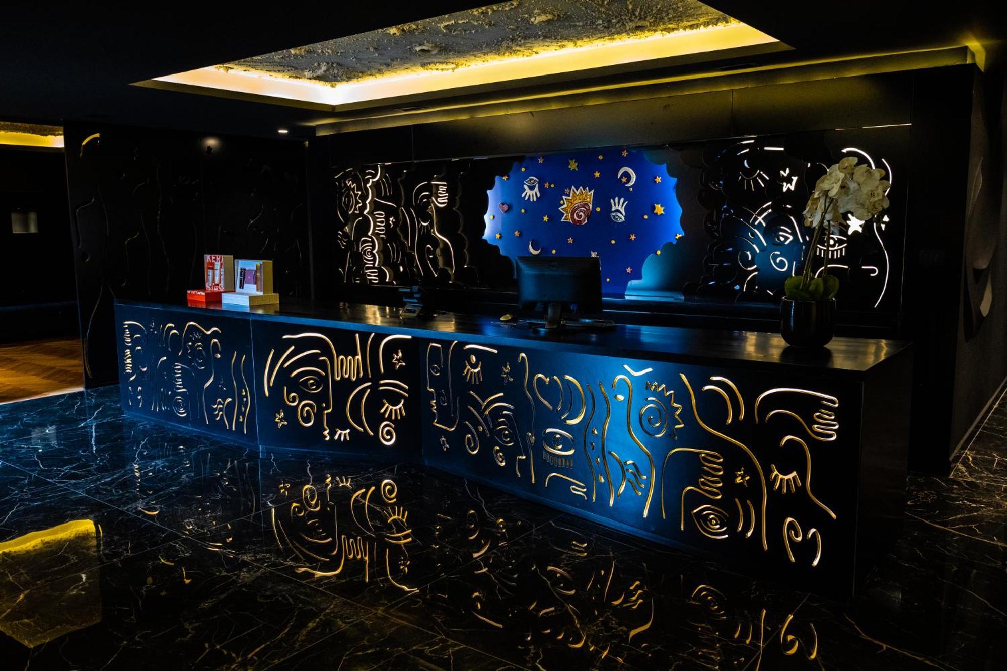 Arka Art Hotel Kashar Екстер'єр фото The reception desk at the hotel