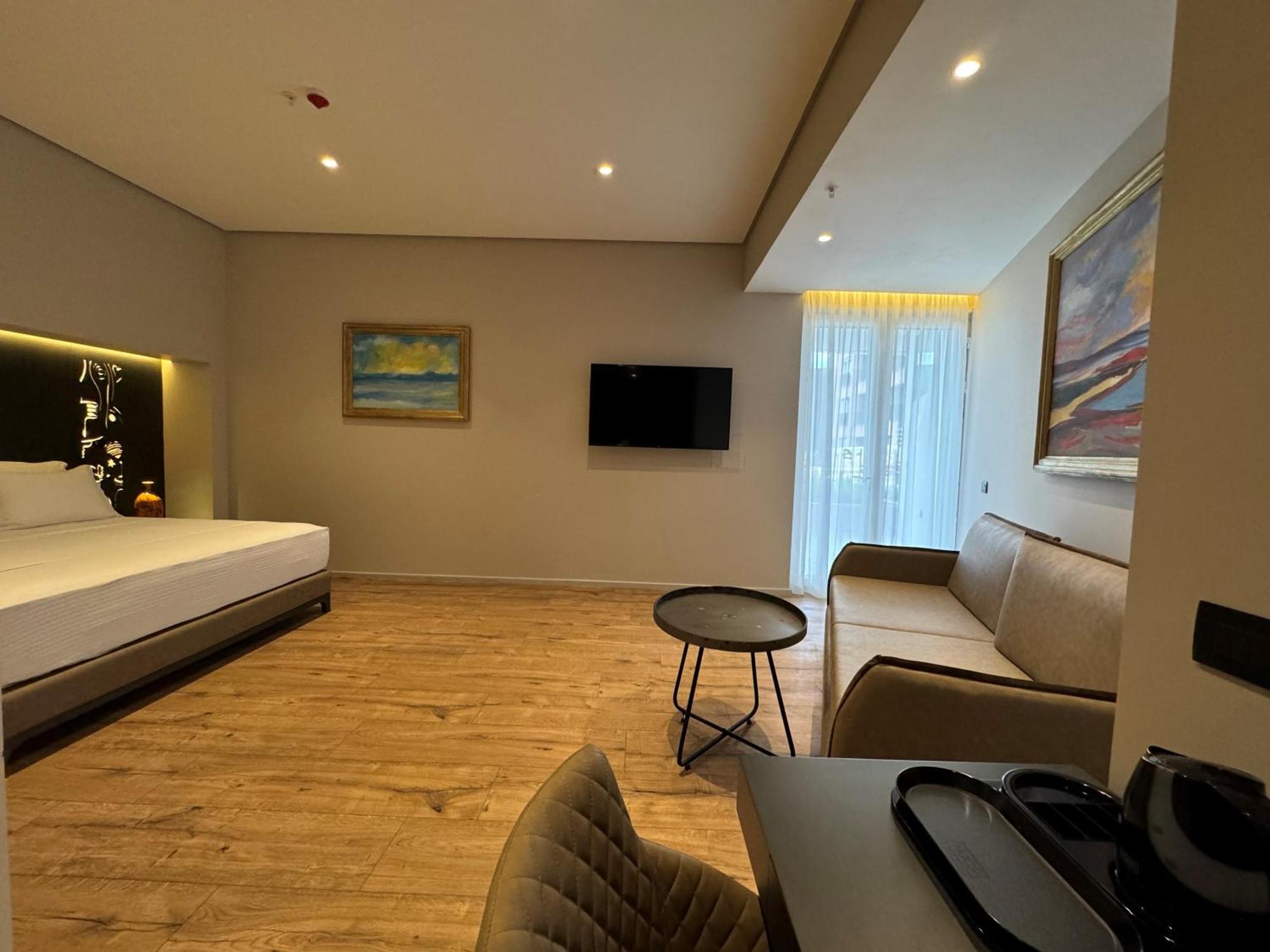 Arka Art Hotel Kashar Екстер'єр фото A room at the hotel